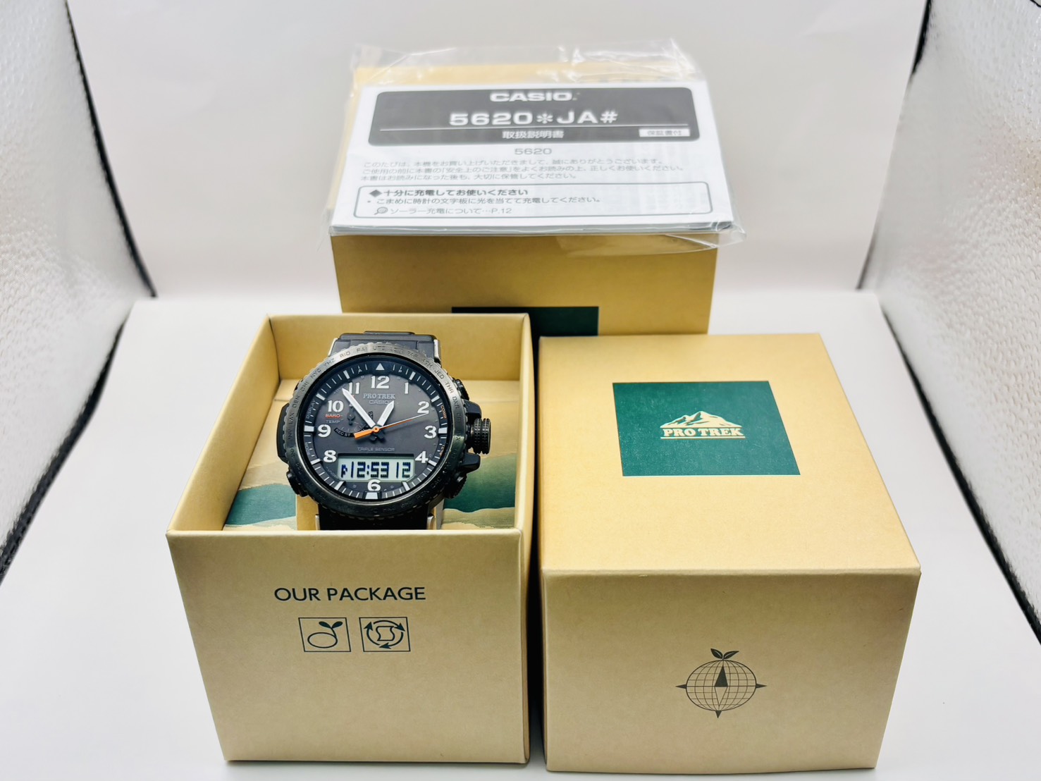 カシオ　プロトレック　腕時計