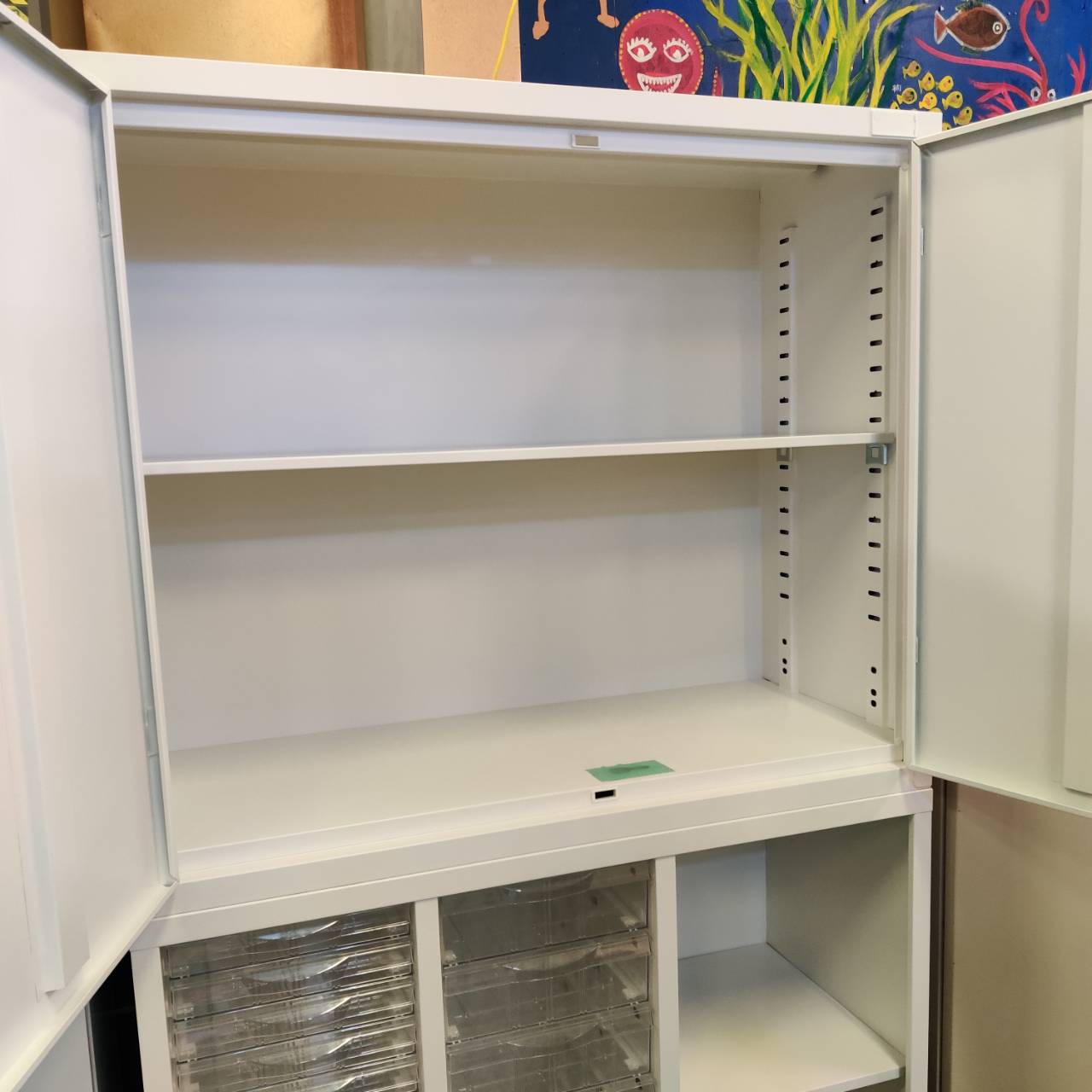 オフィスコム 上下書庫 下段レターケース式 上段両開き(鍵付) 販売中 