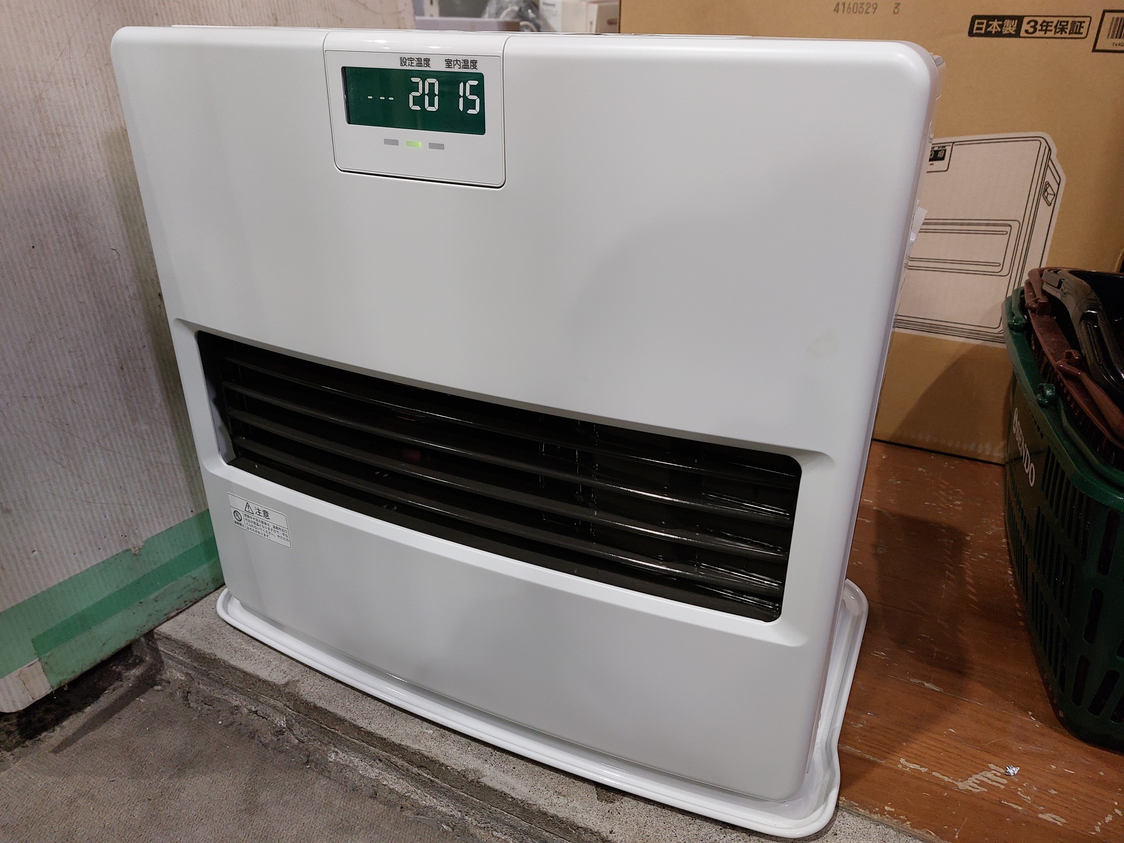 【美品】コロナ 石油ファンヒーター FH-VX7323BY 23年製 内部清掃済 コロナ｜石油ファンヒーター FH-VX7323BY-W買取しました