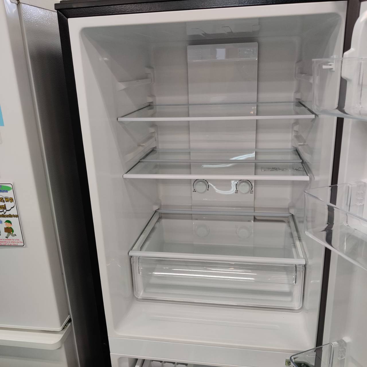 AQUA アクア 2025年製 201L 2ドア 冷凍冷蔵庫 AQR-20R 販売中！ 愛品