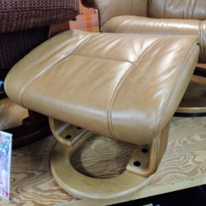 NITORI-ニトリ_本革パーソナルチェア-オットマン付-リクライニング機能付_ラルフ3_156020454002-2