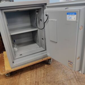 SECOM_防盗耐火金庫_ホームピタゴラス50_160053144002-2