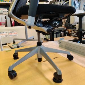 okamura_ローバック-バロンチェア-オフィスチェア_CP33DR-8536_160053113002-3