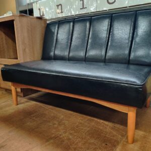 unico_ベンチ-バックレスト_WYTHE_152010036002-2