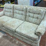 DREXEL HERITAGE (ドレクセル ヘリテイジ) ｜フランチェスカ｜3人掛けソファ入荷致しました！