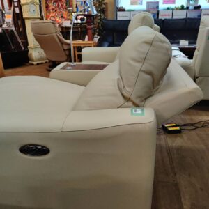 NITORI-_電動リクライニング2人掛けソファ_収納ユニット付き-本革（一部合成皮革）タイプ-_156020568002-6