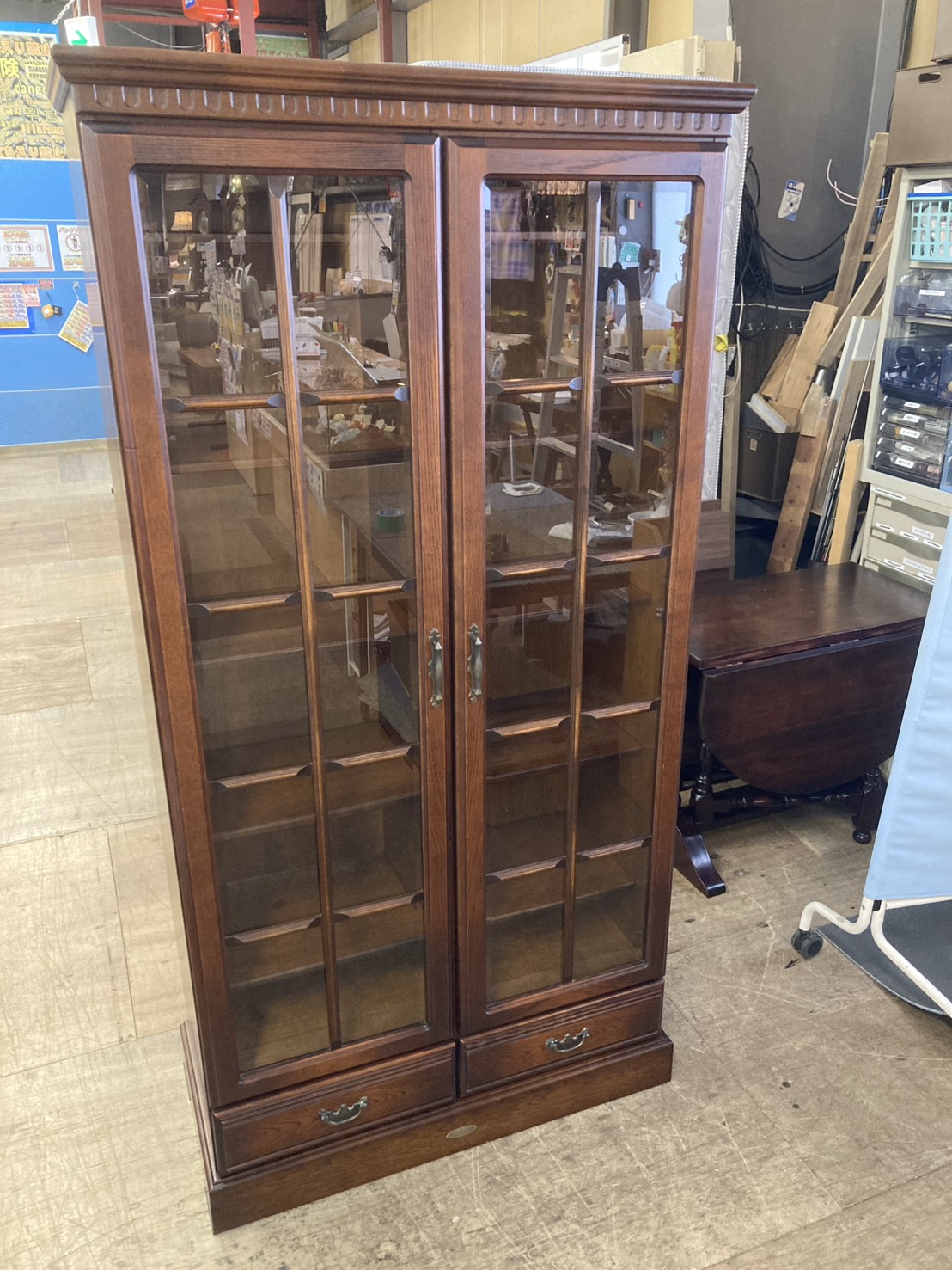 柏市で出張買取したIDF太田長「アトランタ」LB300・2枚扉書棚の製品画像