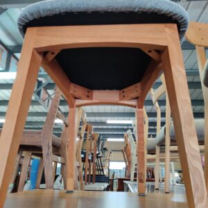 unico（ウニコ）-ダイニングチェア-2脚セット-FIX（フィックス）-リユース-柏-愛品倶楽部