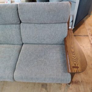 モリタインテリア（葉山ガーデン取扱品）-木製フレーム-アーム付き2人掛けソファ-極しゃもじシリーズ-165-リユース-柏-愛品倶楽部