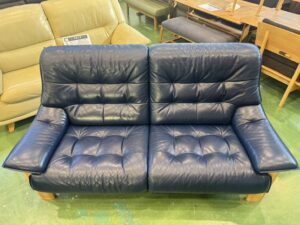カリモク｜本革2人掛ソファ｜ZU49シリーズ買取致しました｜愛品館 