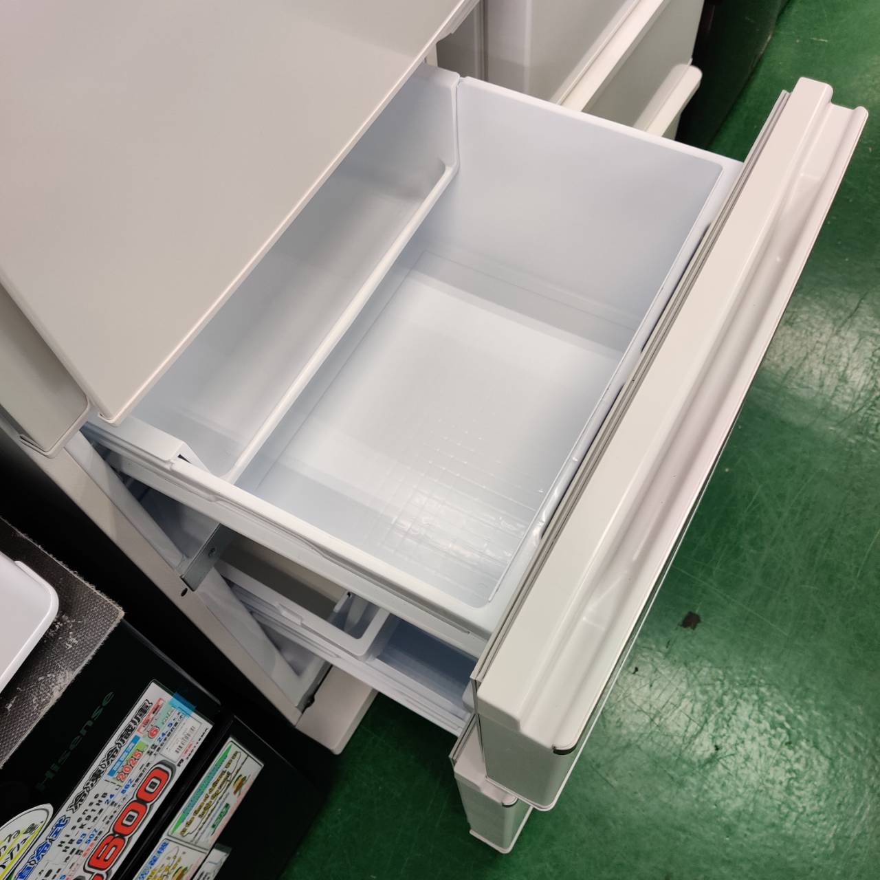 三菱 MITSUBISHI 272L 23年製 3ドア冷凍冷蔵庫 MR-CX27J が入荷！愛品 