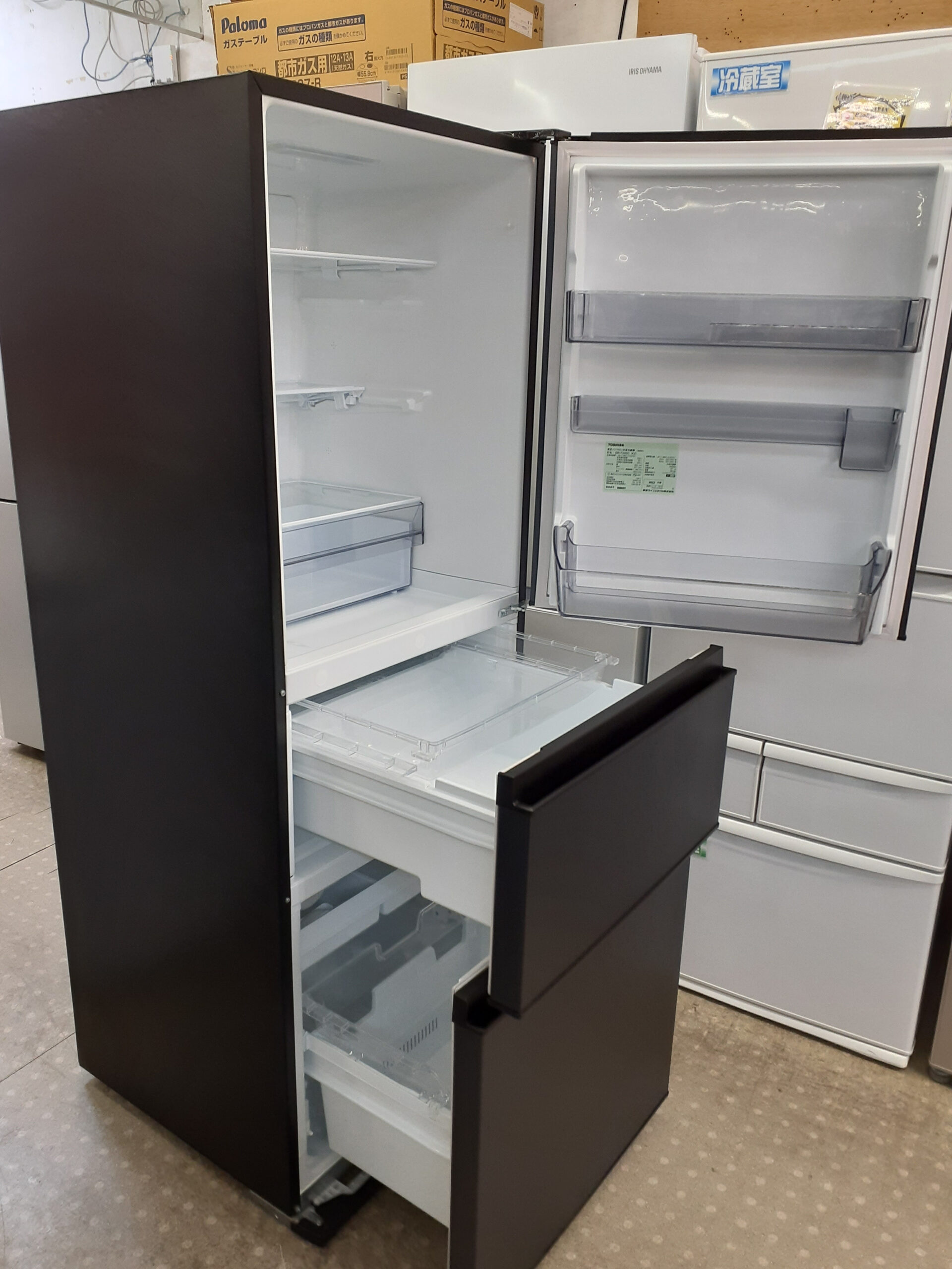 東芝｜326L 3ドア冷凍冷蔵庫｜GR-T33SC｜入荷 | リサイクルショップ 