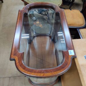 Festo（フェスト）-ガラスチップジュエリーキャビネット-キャスター付-イタリア製クラシック家具-リユース-柏-愛品倶楽部