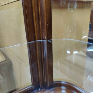 Festo（フェスト）-ガラスチップジュエリーキャビネット-キャスター付-イタリア製クラシック家具-リユース-柏-愛品倶楽部