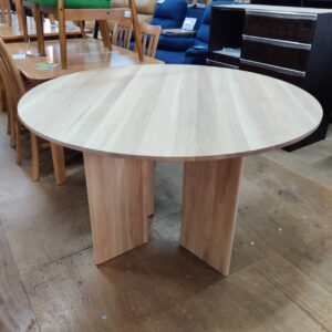 KARIMOKU-CASE（カリモクケース）-ダイニングテーブル120-A-DT03-リユース-柏-愛品倶楽部