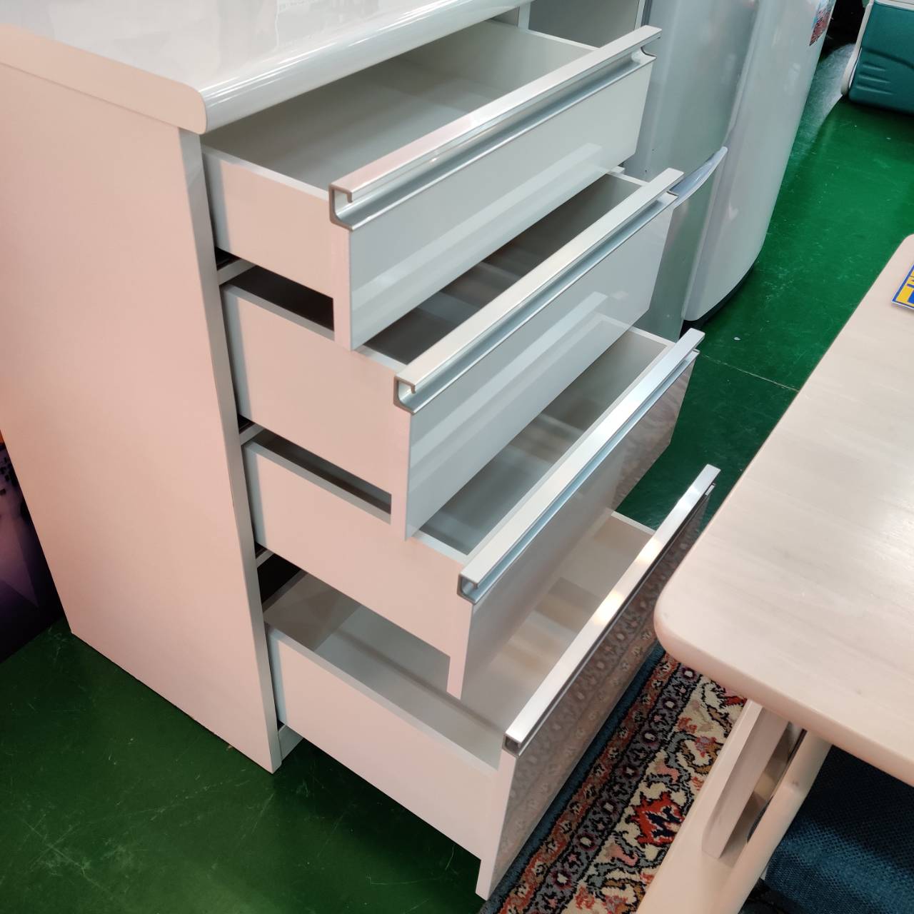 毎日の家事が楽しくなる上質感｜KOGAのセイント90カウンターが入荷 