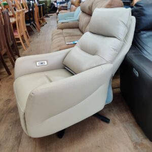 NITORI（ニトリ）-本革電動リクライニングパーソナルチェア-LE01-2-2モーター-BE-リユース-柏-愛品倶楽部