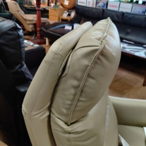 NITORI（ニトリ）-本革電動リクライニングパーソナルチェア-LE01-2-2モーター-BE-リユース-柏-愛品倶楽部