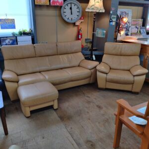 カリモク家具-karimoku-本革ソファ3点セット-3Pソファ-1Pソファ-オットマン-ZT73シリーズ-リユース-柏-愛品倶楽部