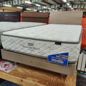 シモンズ-SIMMONS-シングルベッド-シンプルヘッドボード-レッグタイプ-リユース-柏-愛品倶楽部