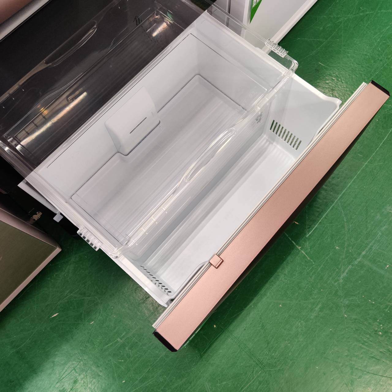 三菱電機 MITSUBISHI 517L 6ドア 20年製 冷蔵庫 MR-WX52F 入荷！｜愛品 