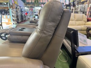 東京インテリア｜3人掛本革電動リクライニングソファ買取致しました 