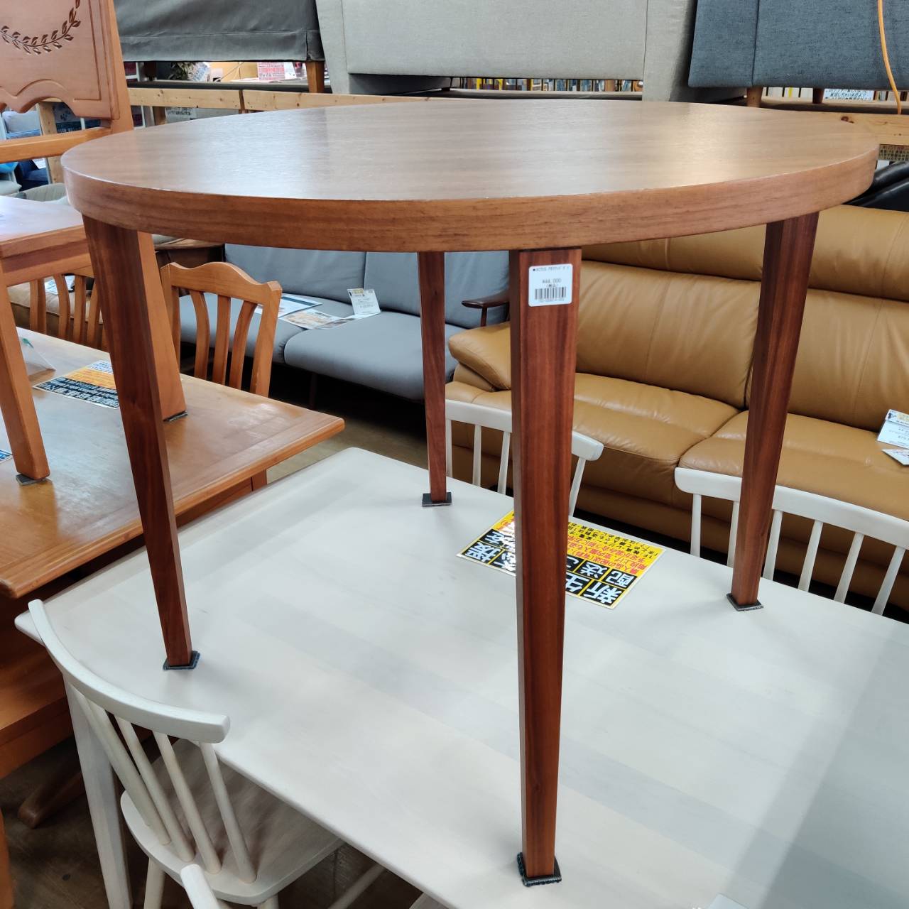 ACTUS(アクタス) ラウンドダイニングテーブル FBシリーズが入荷 