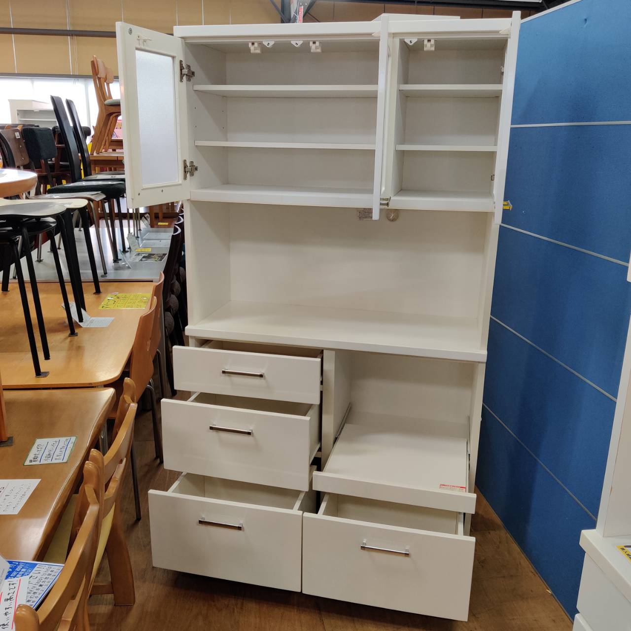 ニトリのNバンダ3枚扉キッチンボードが入荷！｜スッキリ片付く大容量 