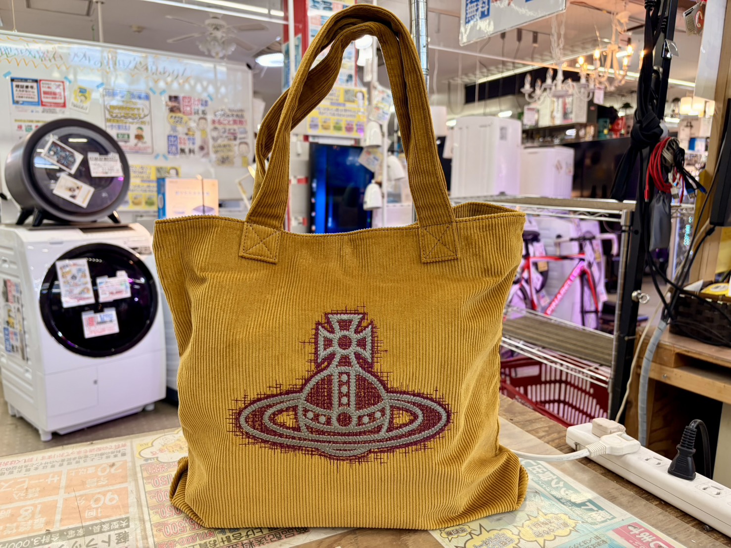 ヴィヴィアン　トートバッグ