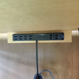 カリモク-karimoku-コンセント付デスク-別売引出しユニット1付-ST6078MH-ボナシェルタ-Bouna-scelta-リユース-柏-愛品倶楽部