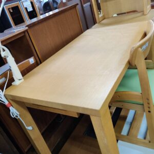 カリモク-karimoku-コンセント付デスク-別売引出しユニット1付-ST6078MH-ボナシェルタ-Bouna-scelta-リユース-柏-愛品倶楽部