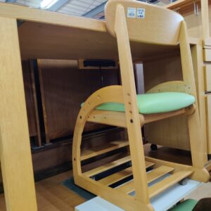 カリモク-karimoku-コンセント付デスク-別売引出しユニット1付-ST6078MH-ボナシェルタ-Bouna-scelta-リユース-柏-愛品倶楽部