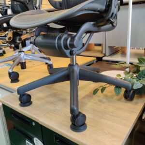 ハーマンミラー-Herman-Miller-オフィスチェア-Bサイズ-AE123AWB-アーロンチェア-クラシック-リユース-柏-愛品倶楽部