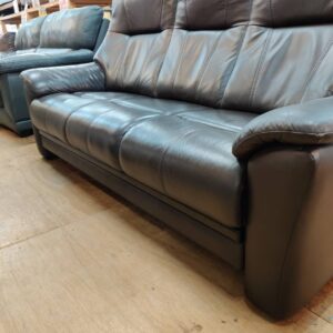 東京インテリア-本革3人掛けソファ-オットマンつき-PAUL-リユース-柏-愛品倶楽部