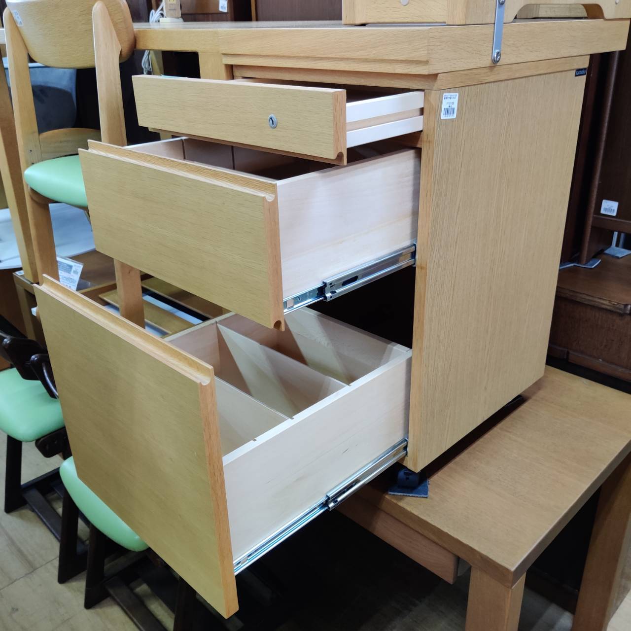 カリモク karimoku 学習デスクセット ボナシェルタが入荷！｜6口 
