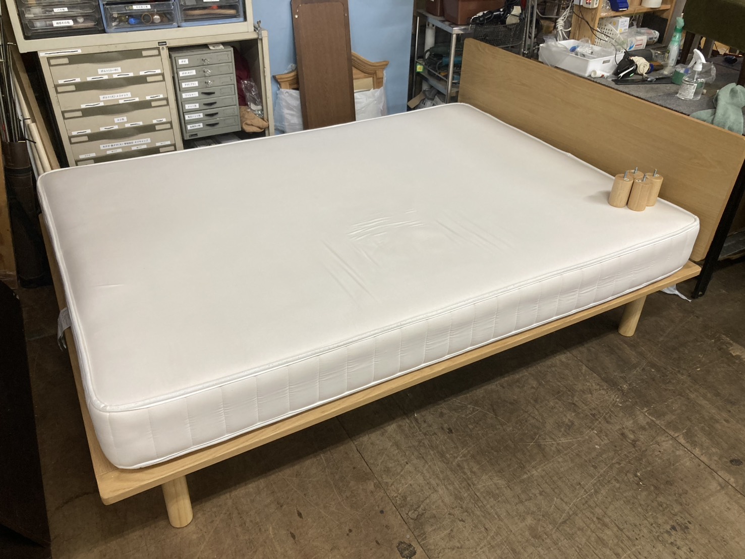 無印良品のダブルベッド 超高密度ポケットコイルマットレスSETが入荷 