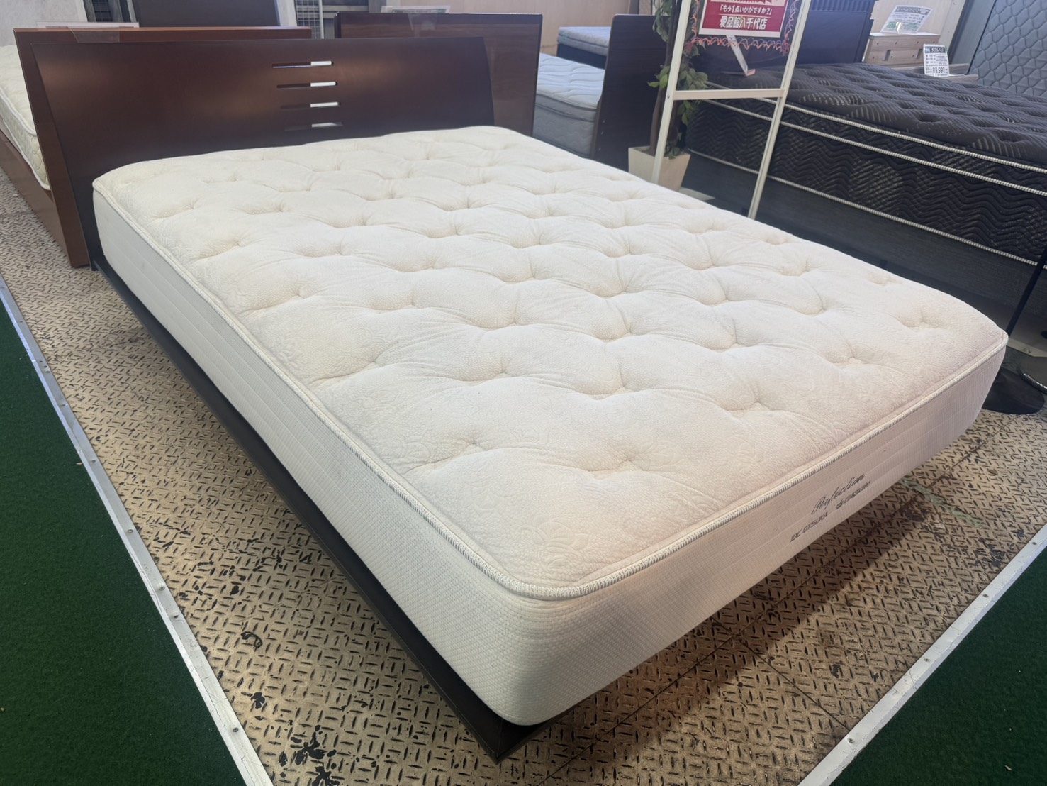 キングスダウン IDC大塚家具 REGALIA 高級ワイドダブルベッド 大塚家具 