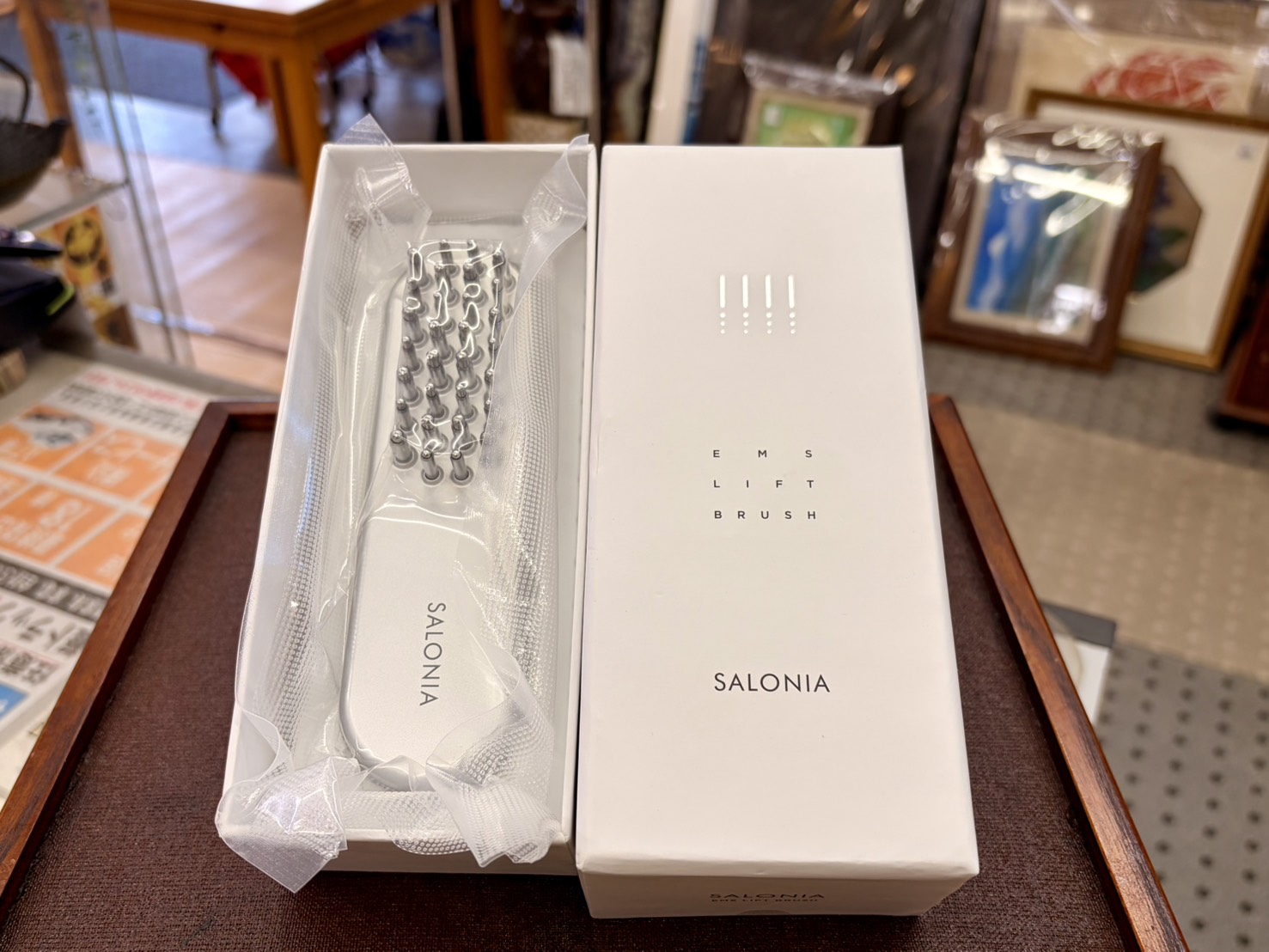 サロニア　EMS リフトブラシ 電気ブラシ 美顔器