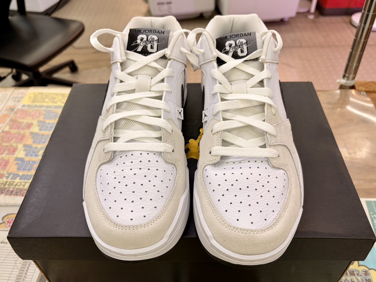 NIKE　エアジョーダン　スニーカー