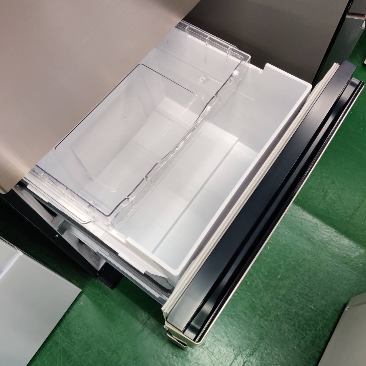 【愛品館千葉店】日立 265L 3ドア冷蔵庫 R-27NV 2021年製 保証有り【愛千143】 Amazon.co.jp: 日立 冷蔵庫 幅54cm 265L シャンパン R-27NV N 3ドア 右