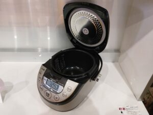 愛品館市原店で買取したHITACHI|RZ-BC10M|IH炊飯器