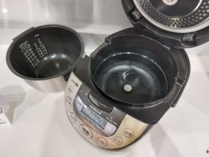 愛品館市原店で買取したHITACHI|RZ-BC10M|IH炊飯器