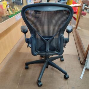 Herman-Miller（ハーマンミラー）-アーロンチェア-ポスチャーフィット-フル装備-AE113AWB-（サイズ：B）-リユース-柏-愛品倶楽部
