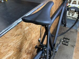 中古 LEADER 721TR サドル