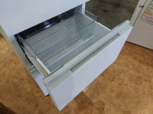 愛品館市原店で買取した｜パナソニック｜NR-C33ES1-W｜3ドア冷蔵庫です。