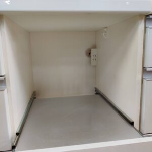 パモウナ-Pamouna-2枚スライド扉キッチンボード-リユース-柏-愛品倶楽部