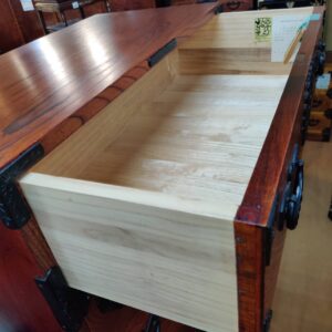 岩谷堂箪笥-拭漆塗り-帳場箪笥-みちのく小箪笥-リユース-柏-愛品倶楽部