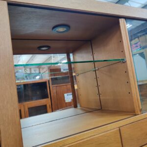 日光産業株式会社（旭川家具）-照明付きサイドボード-タイト-リユース-柏-愛品倶楽部