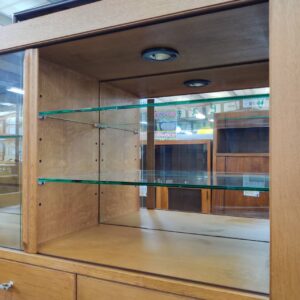 日光産業株式会社（旭川家具）-照明付きサイドボード-タイト-リユース-柏-愛品倶楽部