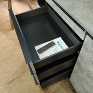 松田家具-2枚スライド扉キッチンボード-1400クレディアレンジ-リユース-柏-愛品倶楽部